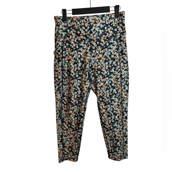 Bally Total Fitness Floral Cropped Active Leggings - Picture 1 of 6